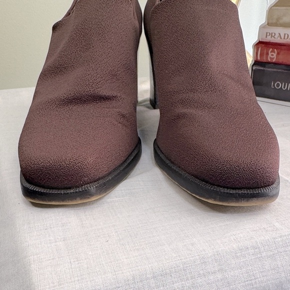 Like New Donald J. Pliner Dark Brown Women's Loafers - Picture 8 of 11